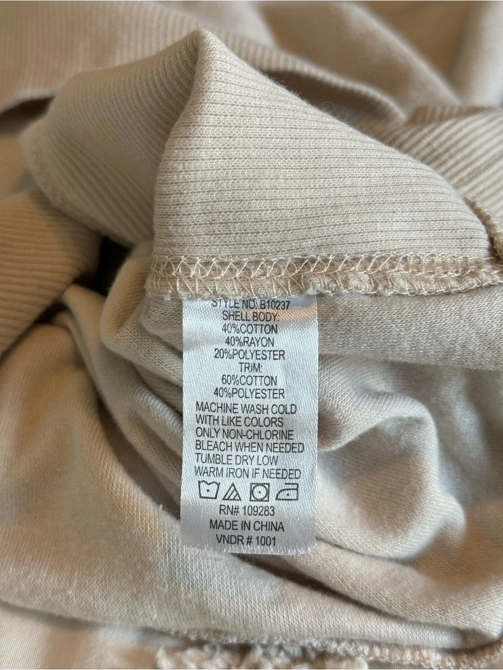 Ocean Drive Terry Knit Boat Neck Pullover Sweatshirt Beige Small